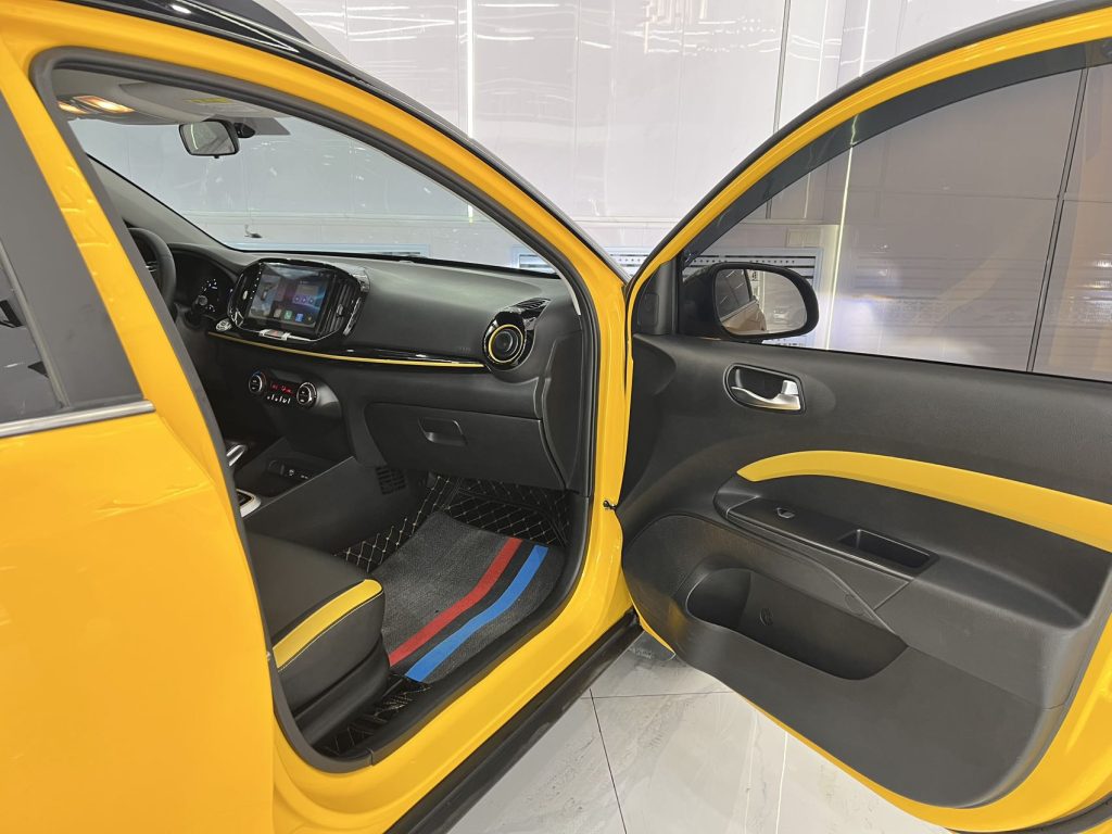 KIA KX1 Модель 2021 года, 1,4 л, CVT, версия с люком - Huishida Trading