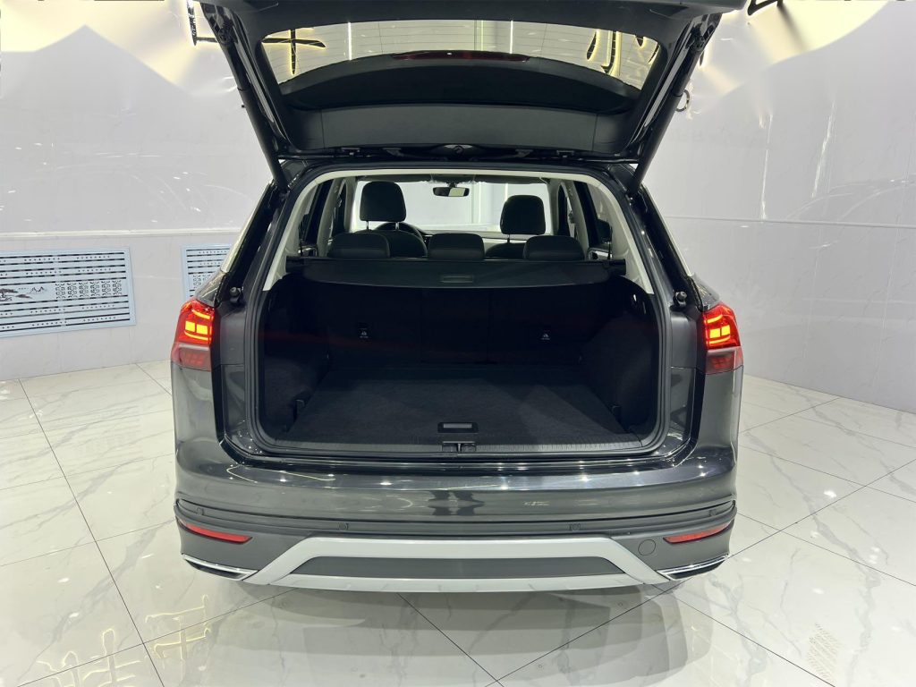 Volkswagen TAYRON 2022 280TSI 2WD Luxury Smart Connect Edition - Huishida Trading