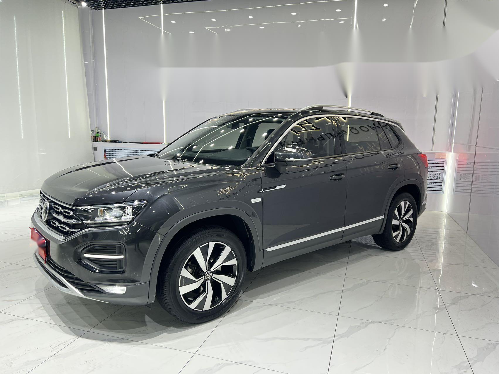 Volkswagen  TAYRON 2022 280TSI 2WD Luxury Smart Connect Edition