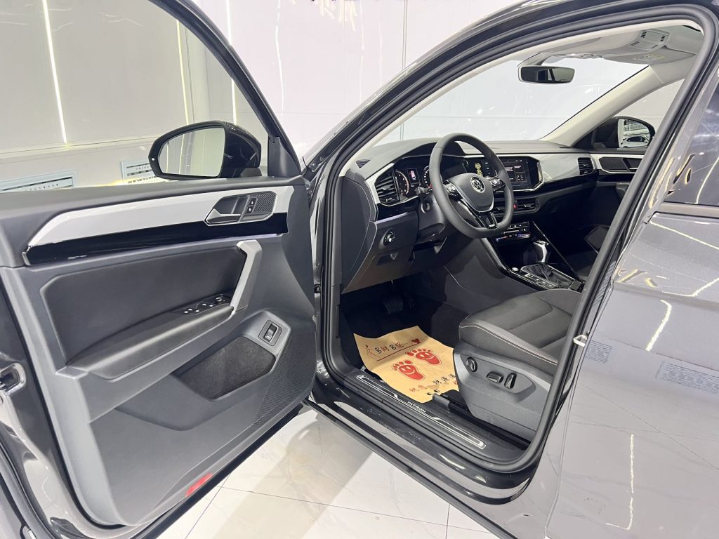 Volkswagen TAYRON 2022 280TSI 2WD Luxury Smart Connect Edition - Huishida Trading