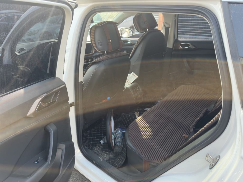 Volkswagen Tharu 2022 года 280TSI Передний привод Luxury Edition - Huishida Trading