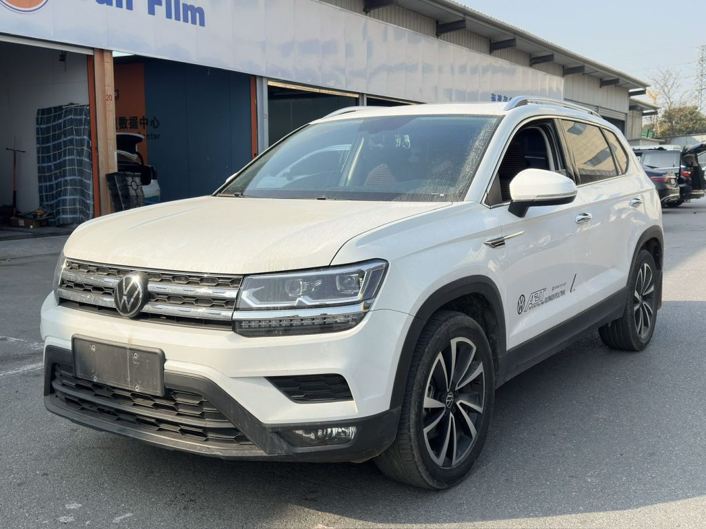 Volkswagen Tharu 2022 года 280TSI Передний привод Luxury Edition - Huishida Trading