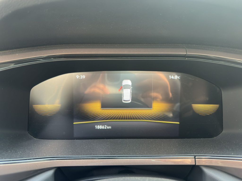 Volkswagen Tharu 2022 года 280TSI Передний привод Luxury Edition - Huishida Trading