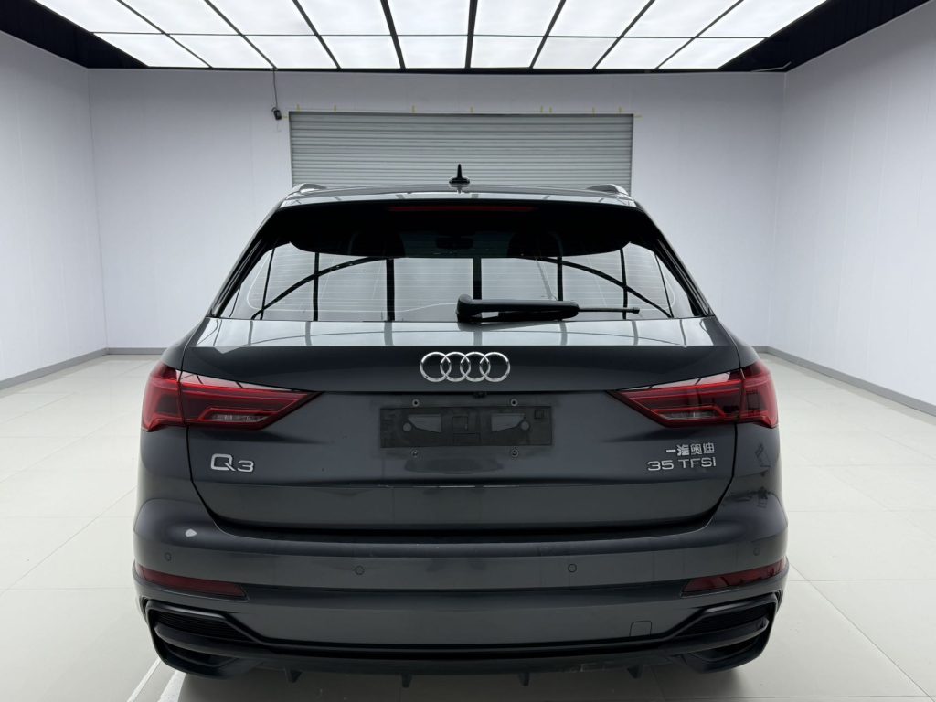 Audi Q3 2021 35 TFSI Enjoy Life Edition - Huishida Trading