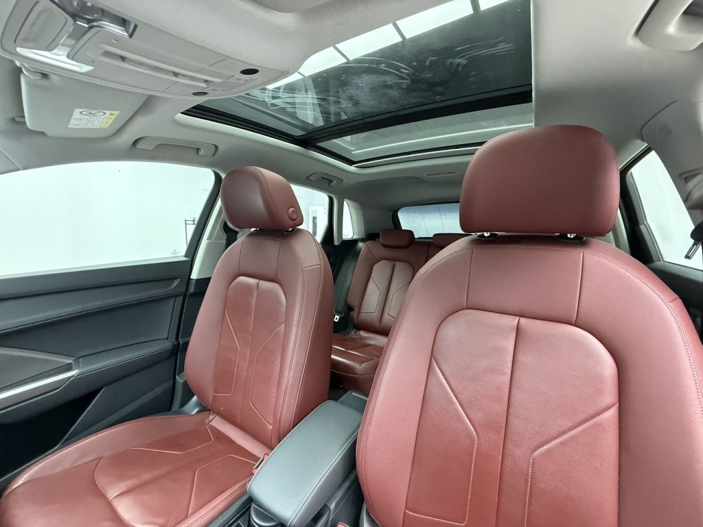 Audi Q3 2021 35 TFSI Enjoy Life Edition - Huishida Trading