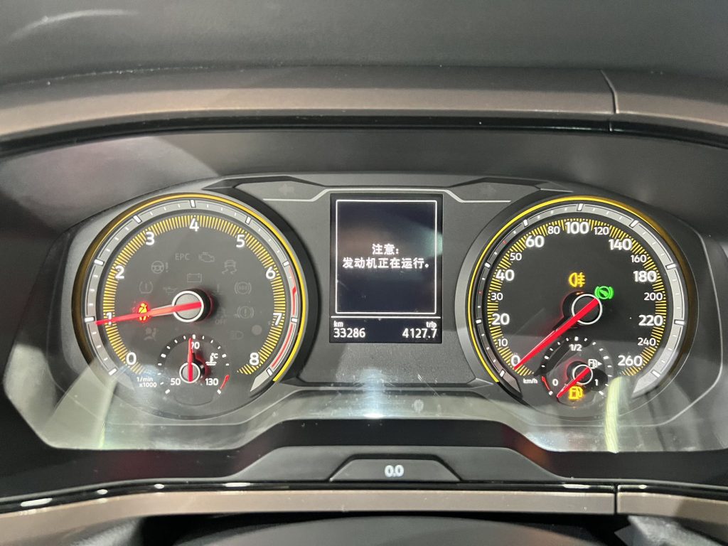 Tharu 2021 280TSI Двухколесный привод Luxury Edition PLUS - Huishida Trading