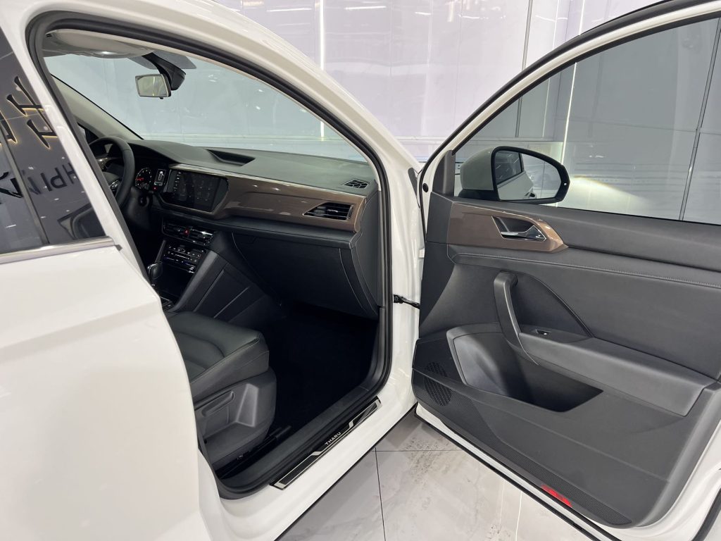 Tharu 2021 280TSI Двухколесный привод Luxury Edition PLUS - Huishida Trading