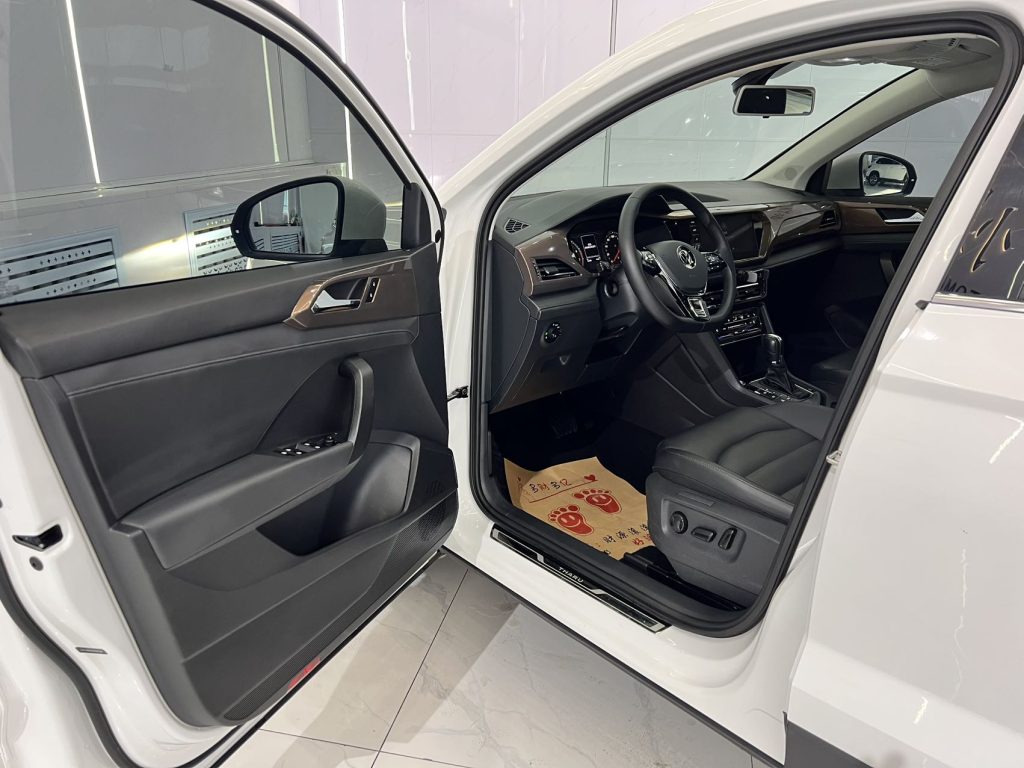 Tharu 2021 280TSI Двухколесный привод Luxury Edition PLUS - Huishida Trading