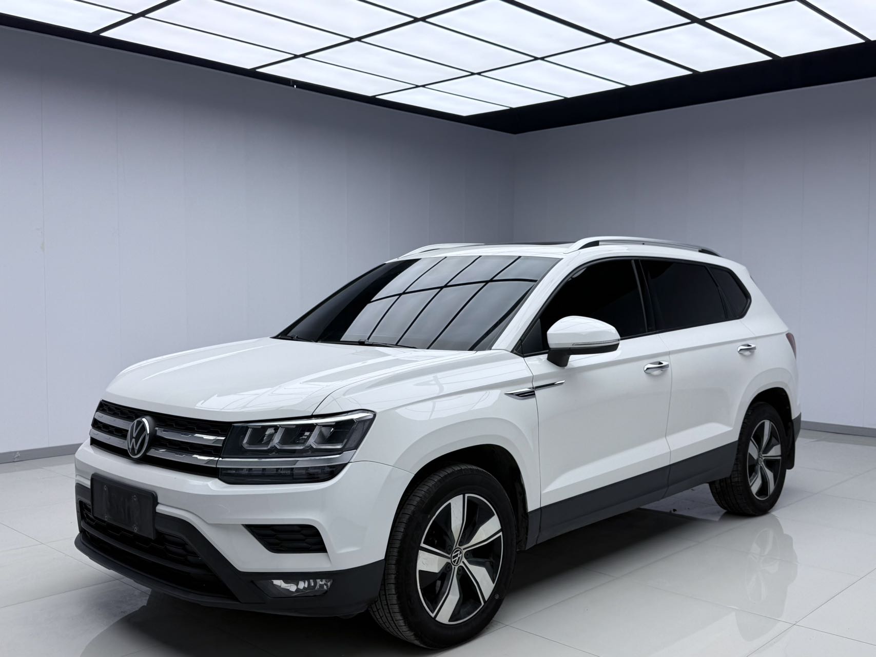 Tharu 2021 280TSI Comfort Edition (передний привод)