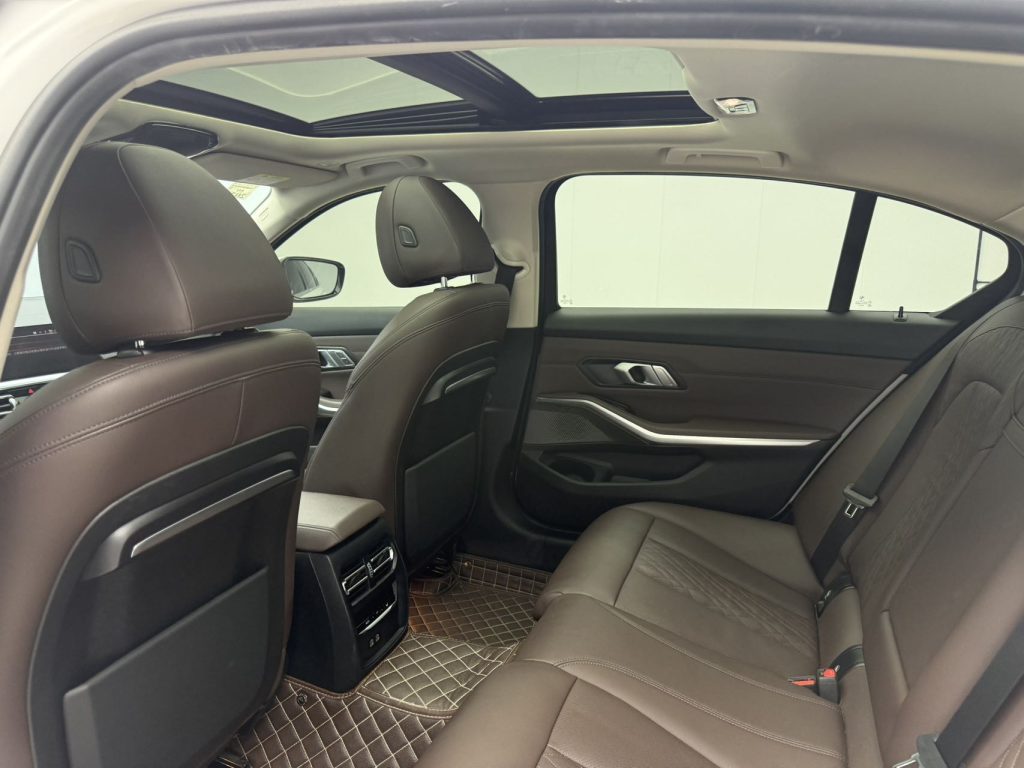 BMW 3Series 2022 Facelift 320Li M Sport Package - Huishida Trading