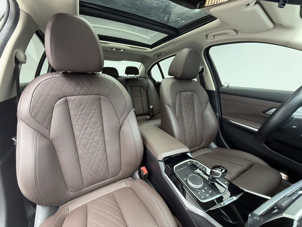 BMW 3Series 2022 Facelift 320Li M Sport Package - Huishida Trading