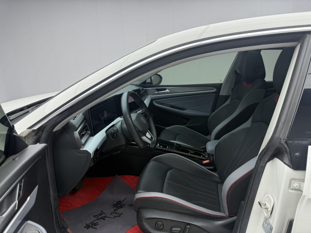 Lamando 2022 Volkswagen Lavida L 280TSI DSG Cool Edition - Huishida Trading