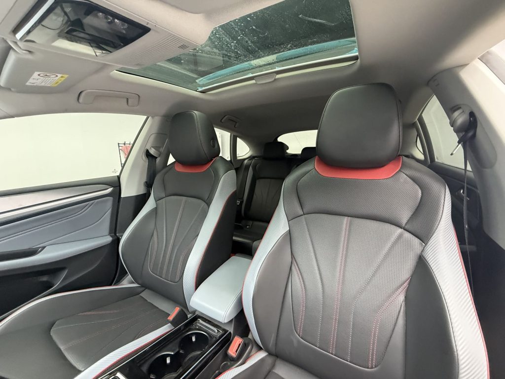 Lamando 2022 Volkswagen Lavida L 280TSI DSG Cool Edition - Huishida Trading