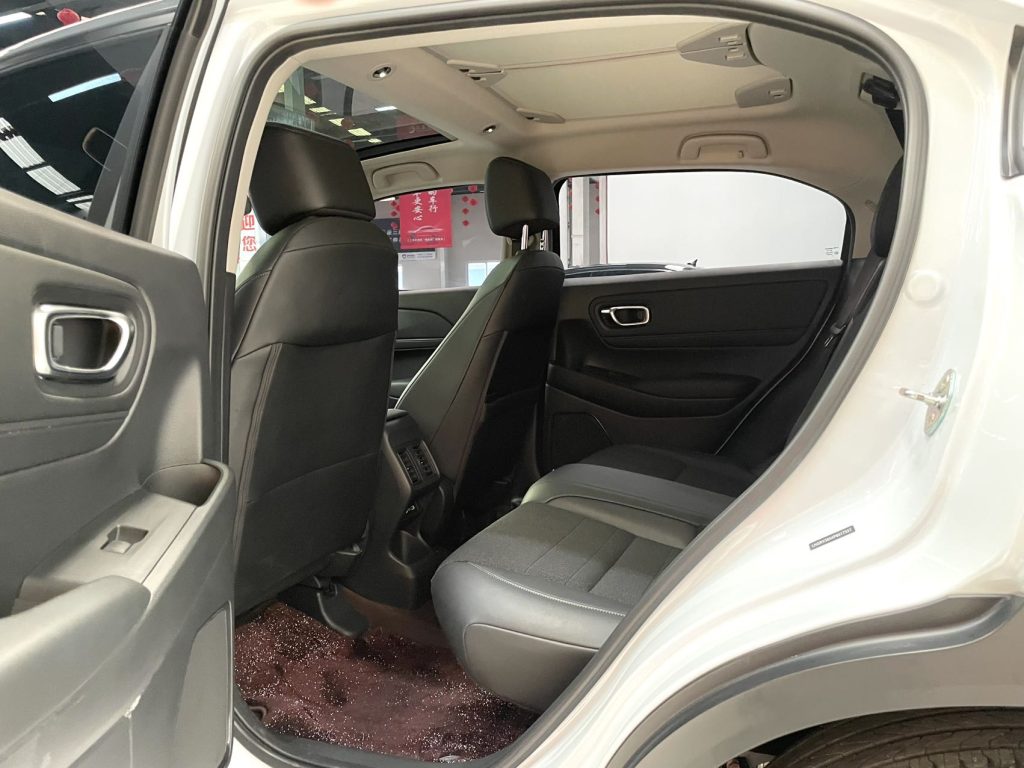 Honda Vezel Модель 2023 года, 1,5 л, CVT, Pioneer Edition - Huishida Trading