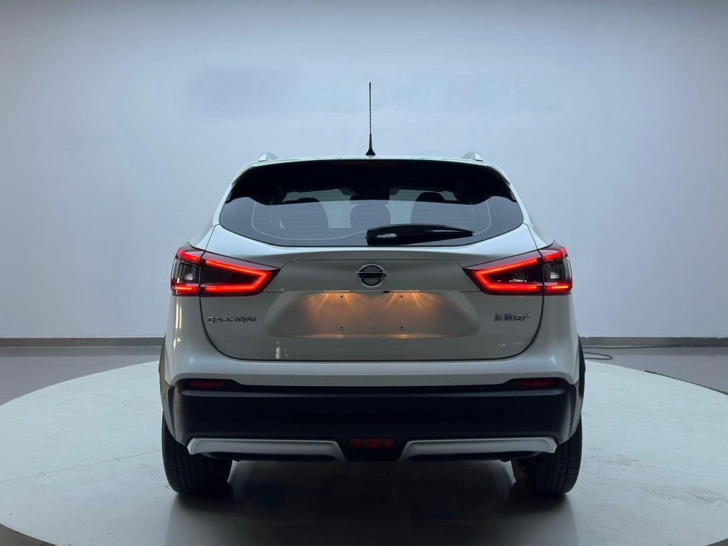 Nissan QASHQAI 2022 года 2,0 л CVT XV Premium Luxury Edition Национальный стандарт выбросов VI - Huishida Trading