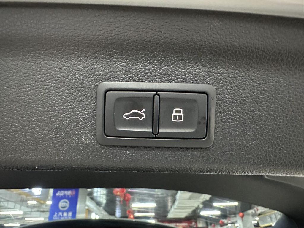 Audi Q3 2022 35 TFSI Sportline - Huishida Trading