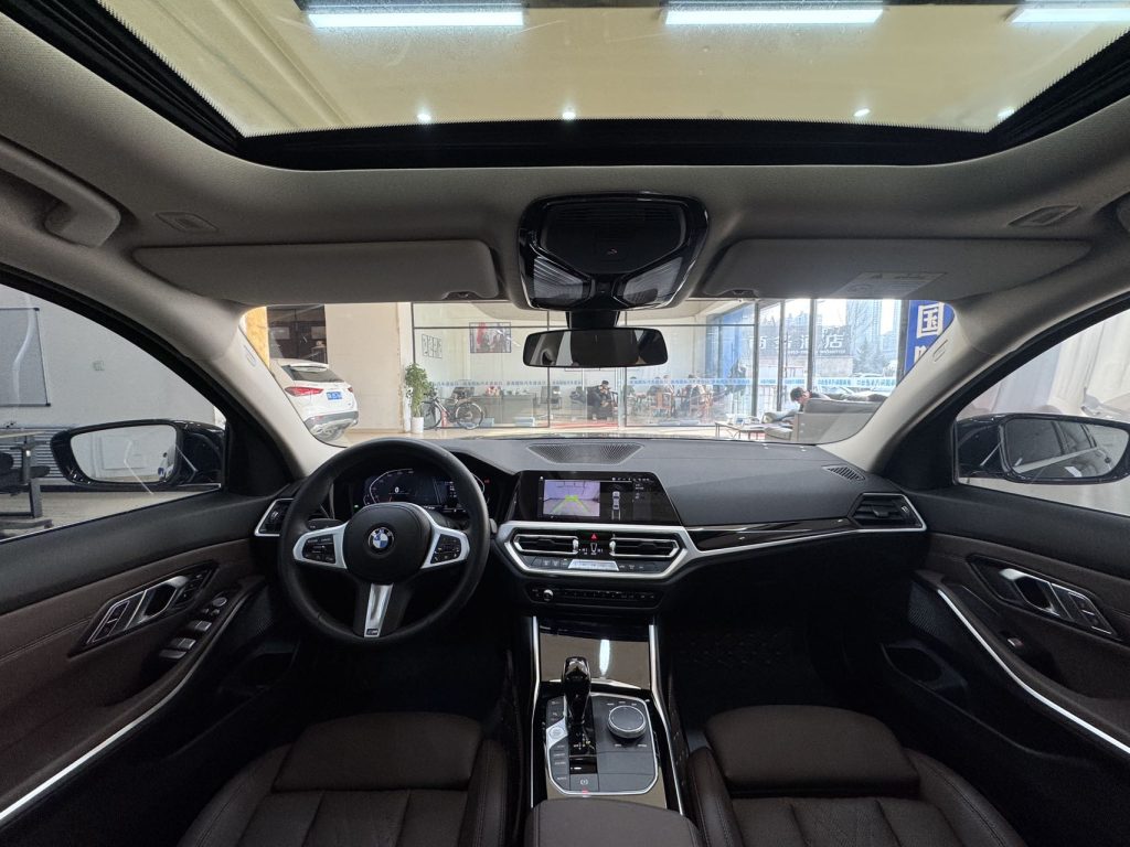 BMW 3 Series 2021 Facelift 320Li M Sport Package - Huishida Trading