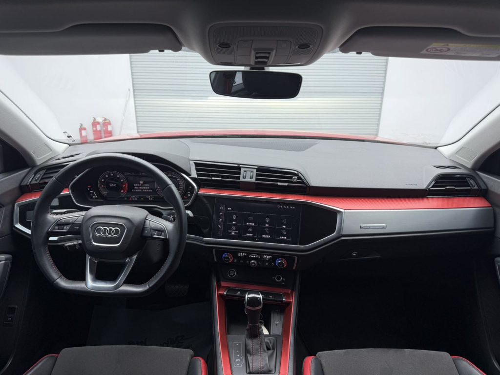 Audi Q3 2022 35 TFSI Sportline - Huishida Trading