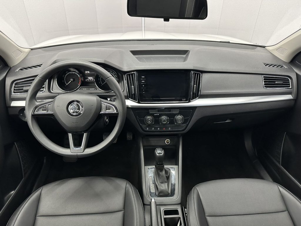 Škoda Kamiq 2022 года 1,5 л Автоматическая коробка передач Comfort Edition - Huishida Trading