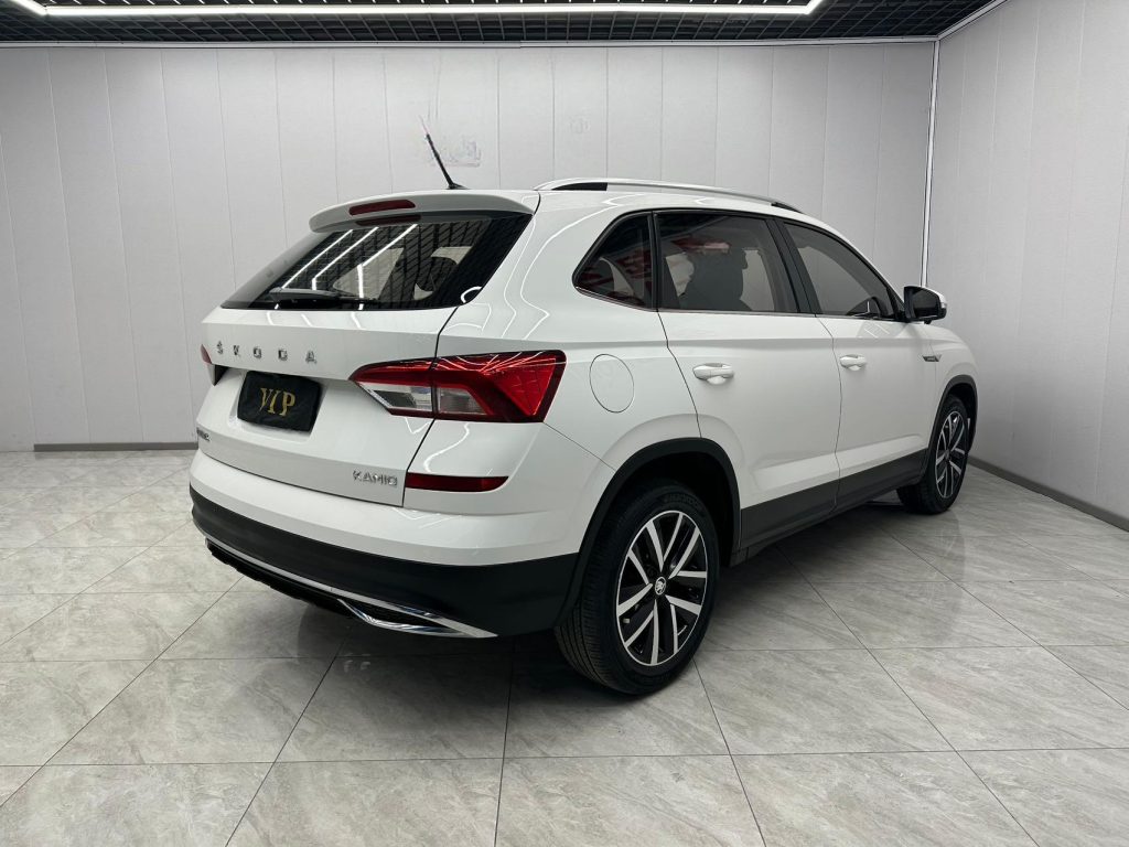 Škoda Kamiq 2022 года 1,5 л Автоматическая коробка передач Comfort Edition - Huishida Trading