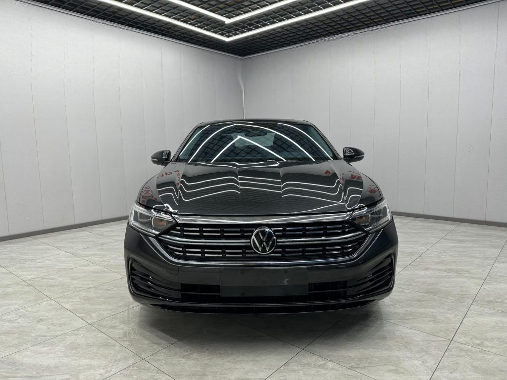 Volkswagen 2023 года 280TSI DSG Superior Edition - Huishida Trading