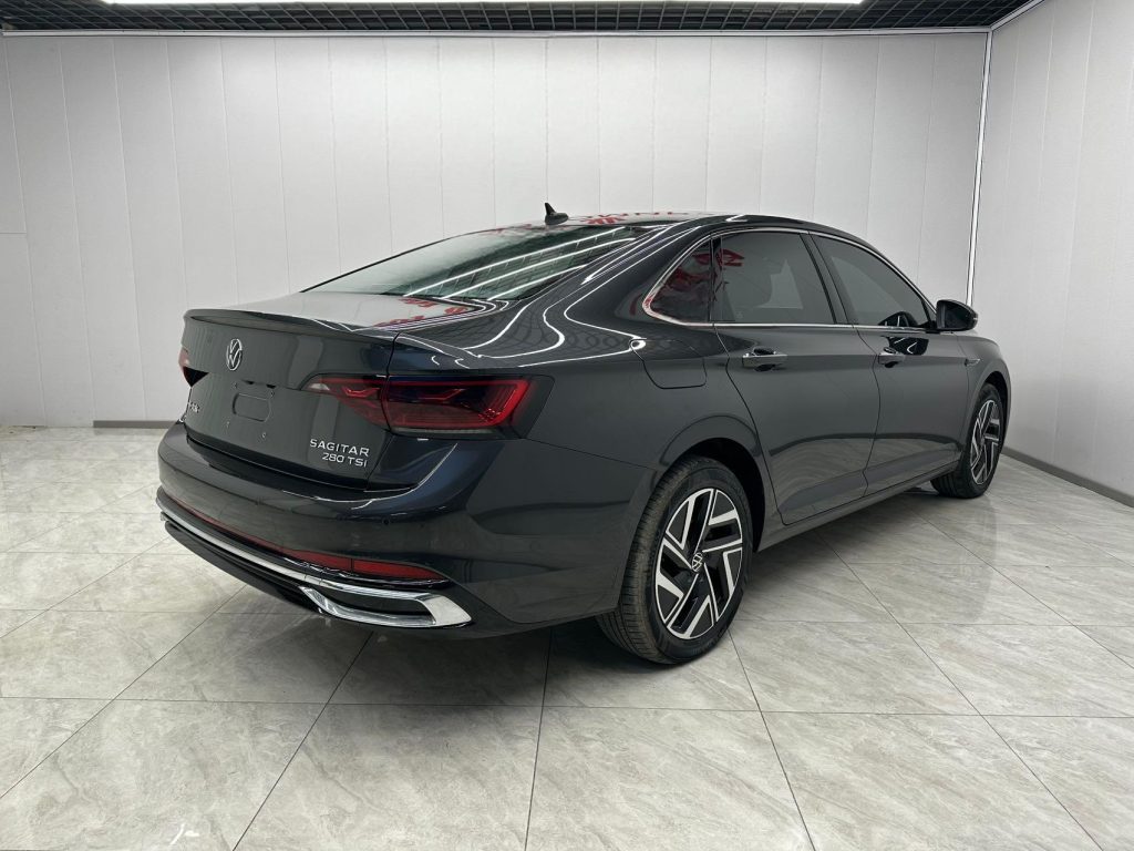 Volkswagen 2023 года 280TSI DSG Superior Edition - Huishida Trading