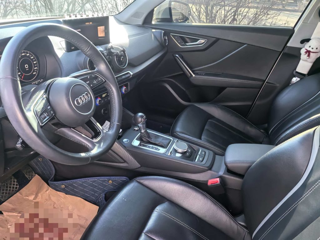 Audi Q2L 2021 35 TFSI Luxury Elegance Edition - Huishida Trading