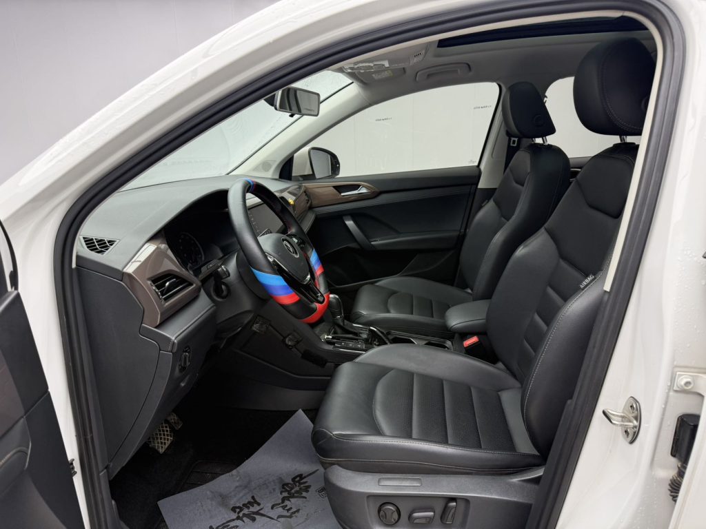 Volkswagen Tharu 2021 280TSI Two-Wheel Drive Luxury Edition PLUS - Huishida Trading