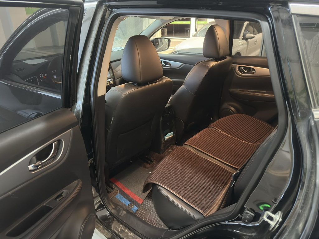 Nissan QASHQAI 2022 2.0L CVT XV Premium Night Edition - Huishida Trading