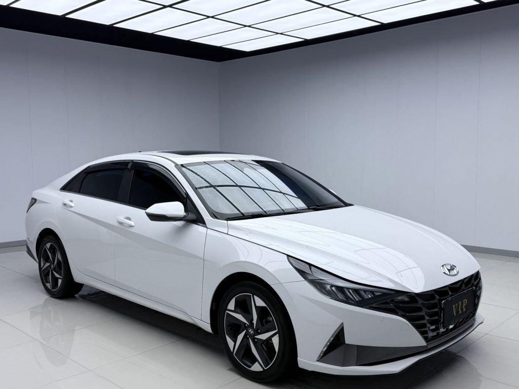 Elantra Модель 2022 года, 1,5 л, CVT, LUX Prestige Edition - Huishida Trading