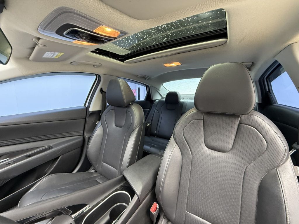 Elantra Модель 2022 года, 1,5 л, CVT, LUX Prestige Edition - Huishida Trading