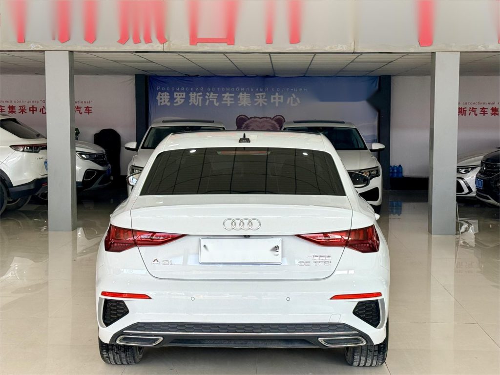 Audi A3 2022 A3L Limousine 35 TFSI Sportline - Huishida Trading