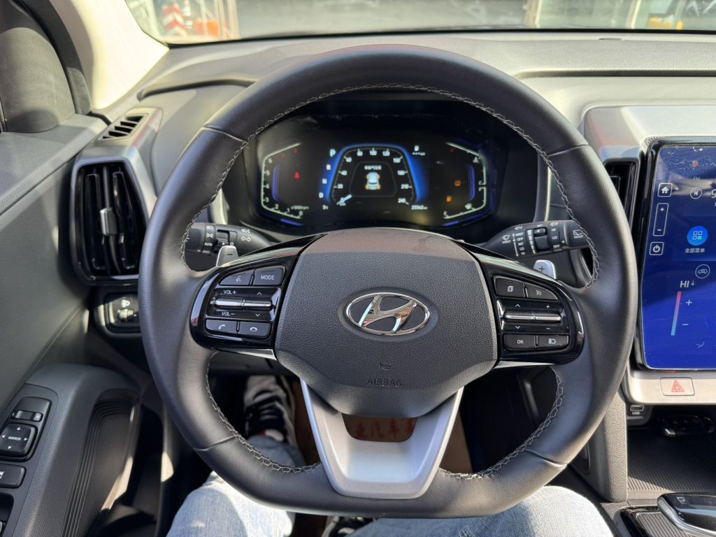 Hyundai ix35 2021 240TDGI DCT 2WD GLS Premium Edition - Huishida Trading