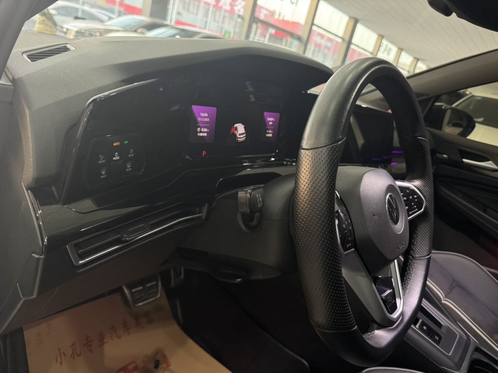 Volkswagen Golf 2021 280TSI DSG R-Line - Huishida Trading