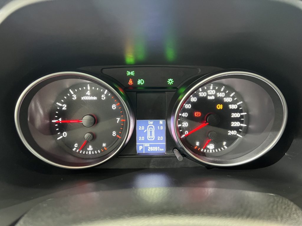 Haval M6 2021 Model PLUS 1.5T DCT Luxury Smart Connect Edition - Huishida Trading