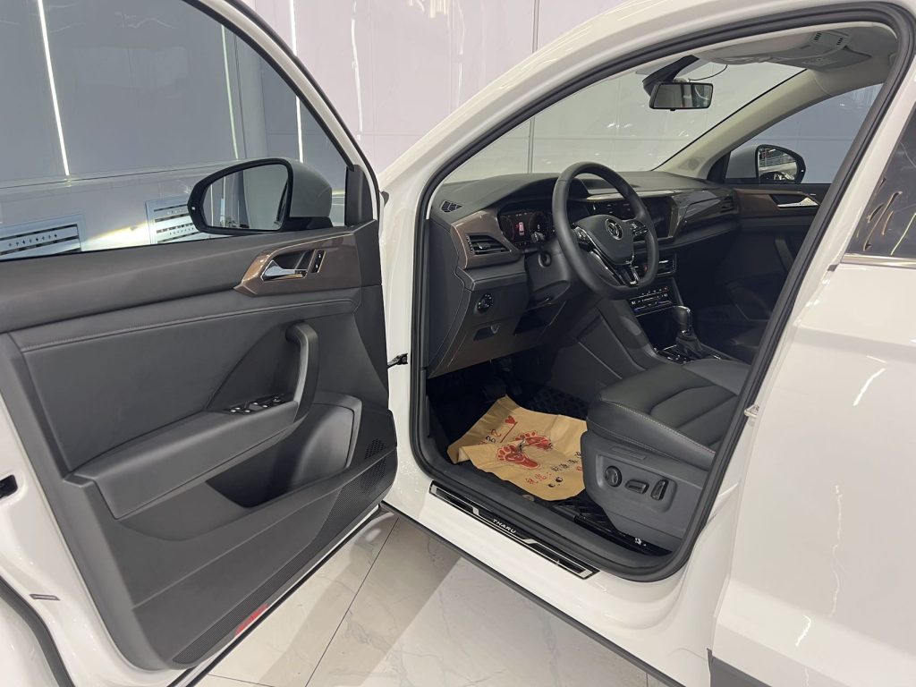 Volkswagen Tharu 2022 280TSI Двухколесный привод Luxury Edition - Huishida Trading