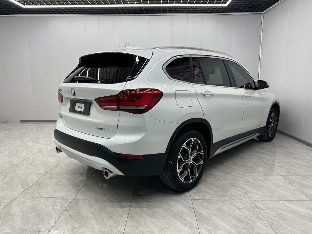 BMW X1 022 sDrive20Li Fashion Edition - Huishida Trading