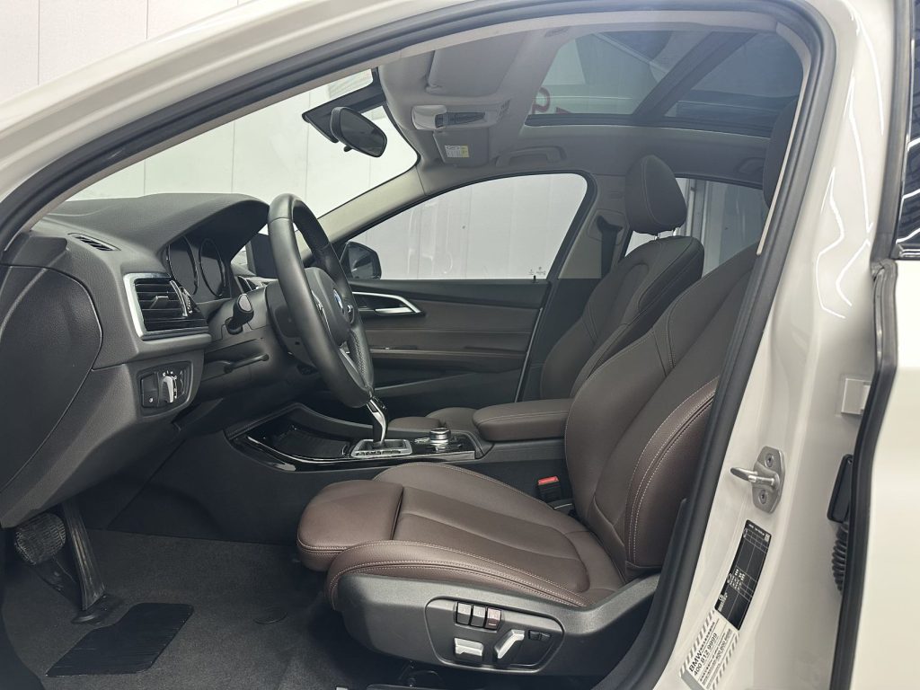 BMW X4 Белый Модель 2021 года xDrive 25i M Sport Package - Huishida Trading