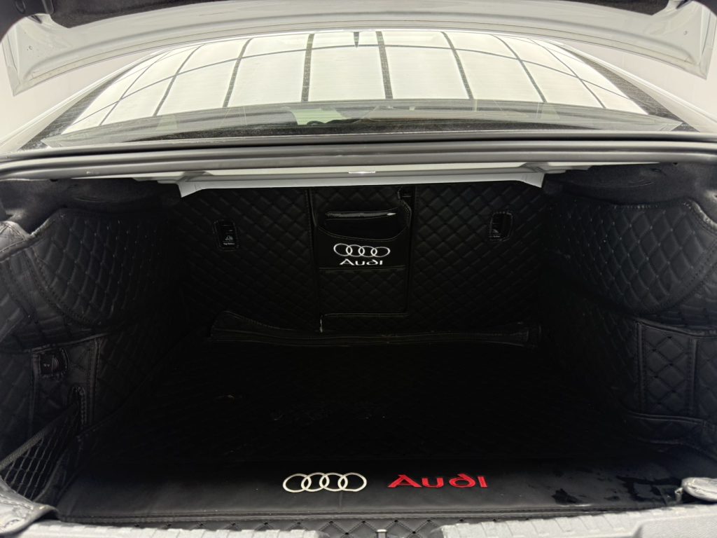 Audi A3 2021 A3L Limousine 35 TFSI Luxury Sport - Huishida Trading