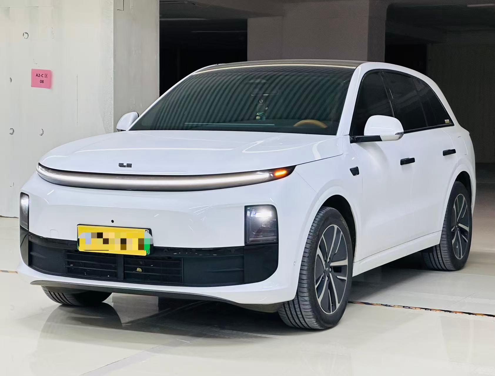 Li Auto L6  2024 Pro Edition