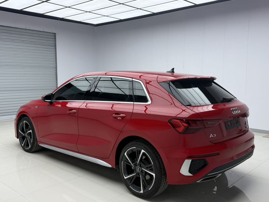 Audi A3 2022 Sportback 35 TFSI Fashion Sport Edition - Huishida Trading