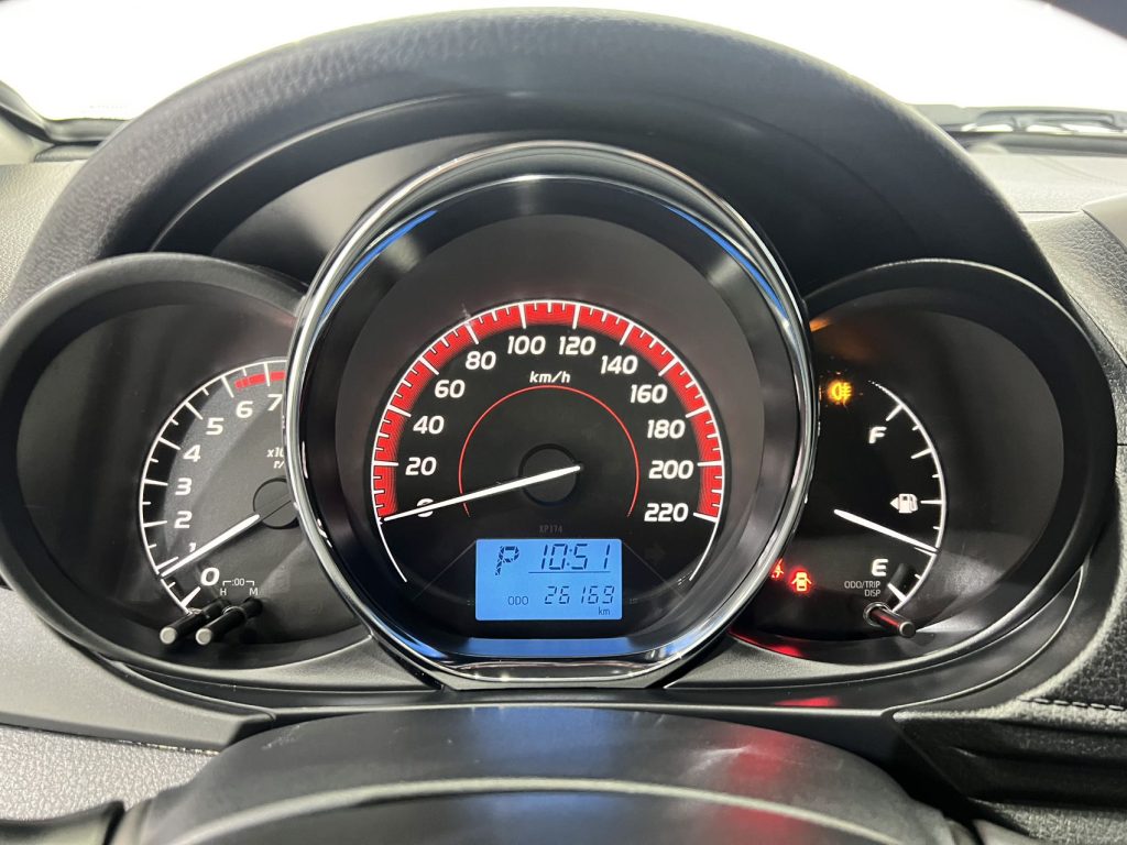 Toyota Vios Модель 2022 года, 1,5 л, юбилейная версия 20-летия - Huishida Trading