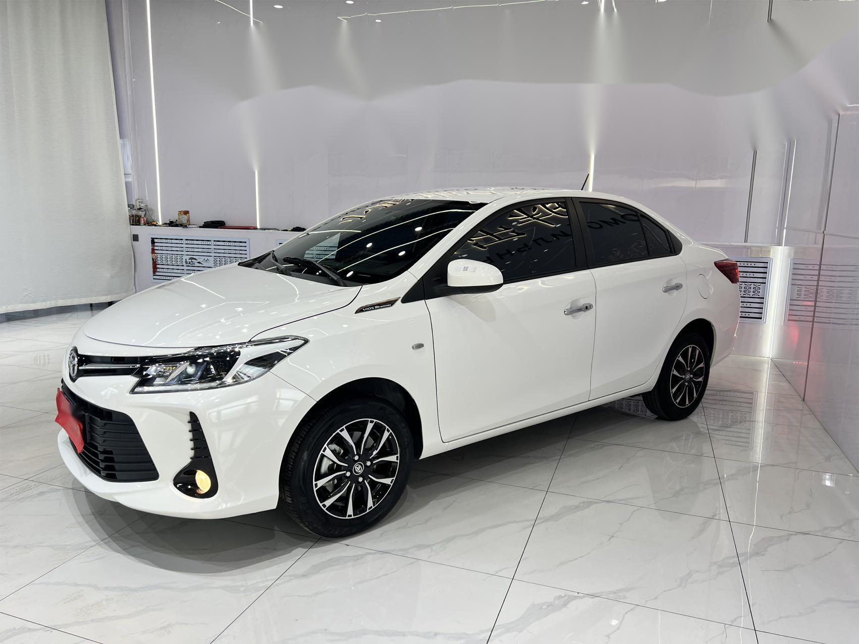 Toyota Vios Модель 2022 года, 1,5 л, юбилейная версия 20-летия