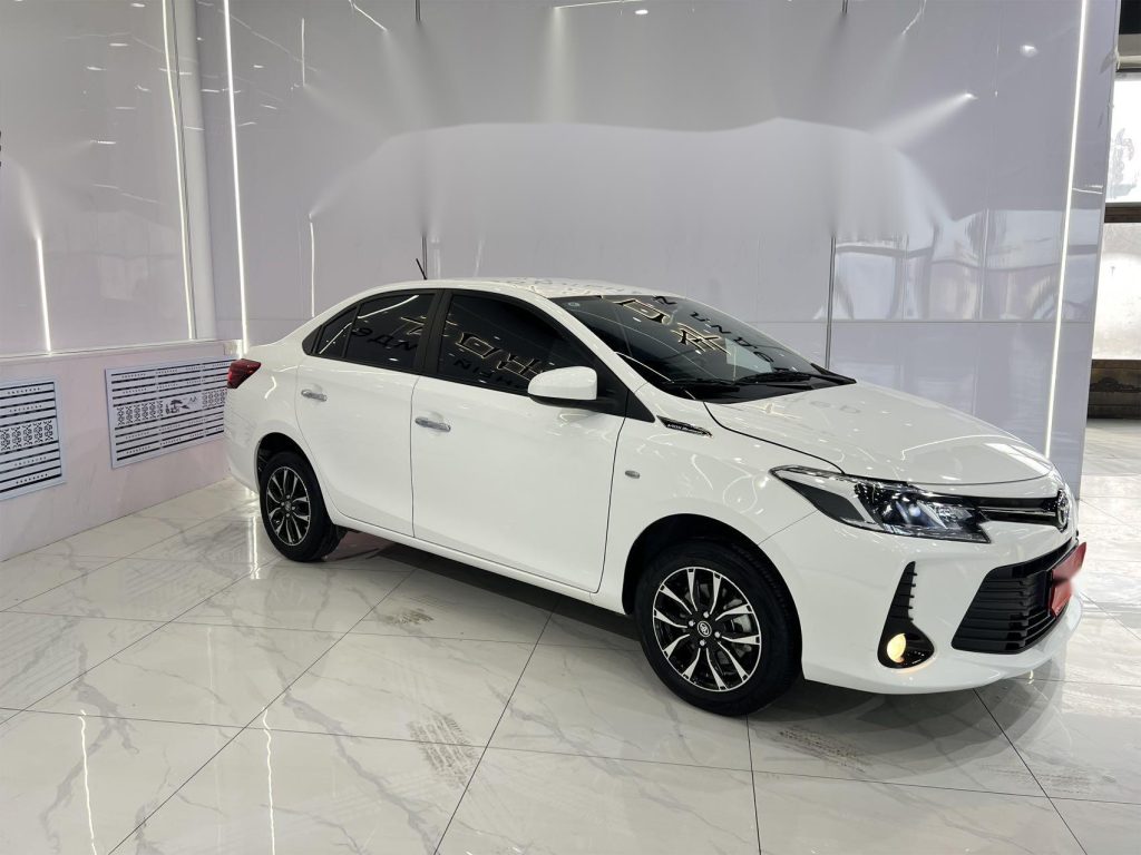 Toyota Vios Модель 2022 года, 1,5 л, юбилейная версия 20-летия - Huishida Trading