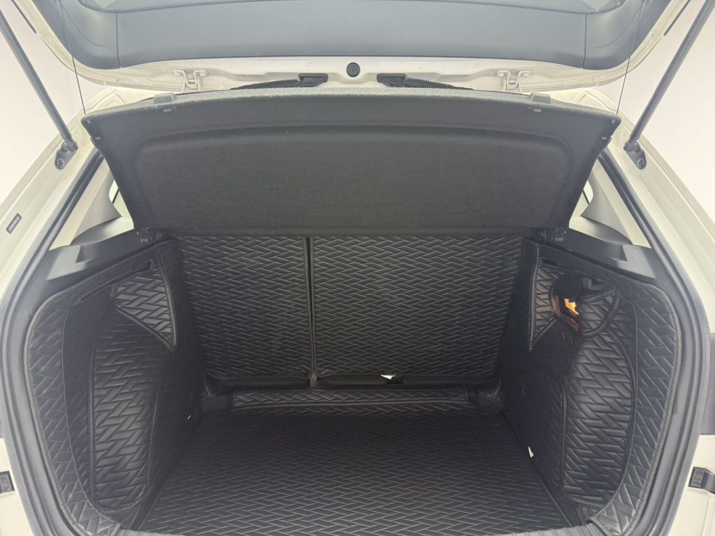 Volkswagen Tharu 2022 280TSI Двухколесный привод Luxury Edition - Huishida Trading