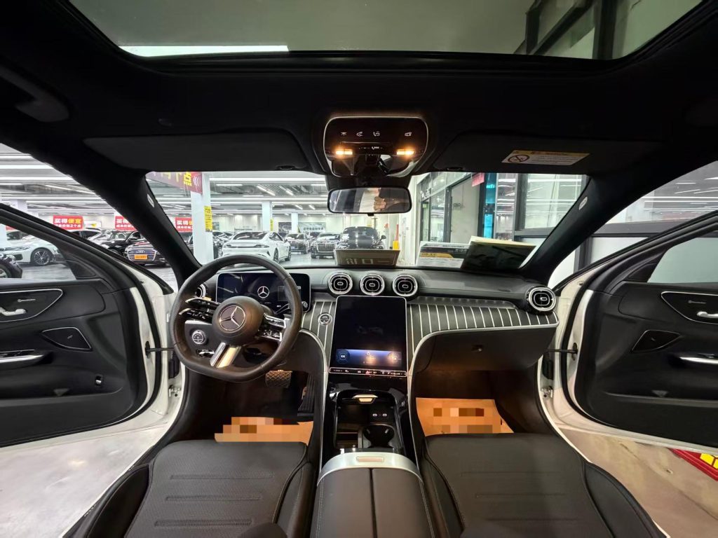 Mercedes-Benz C-Class 2023 C260L Sport Edition - Huishida Trading