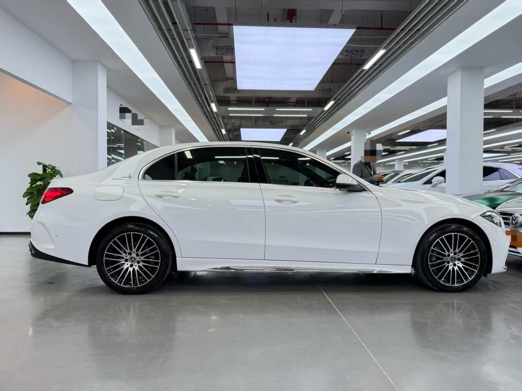 Mercedes-Benz C-Class 2023 C260L Sport Edition - Huishida Trading