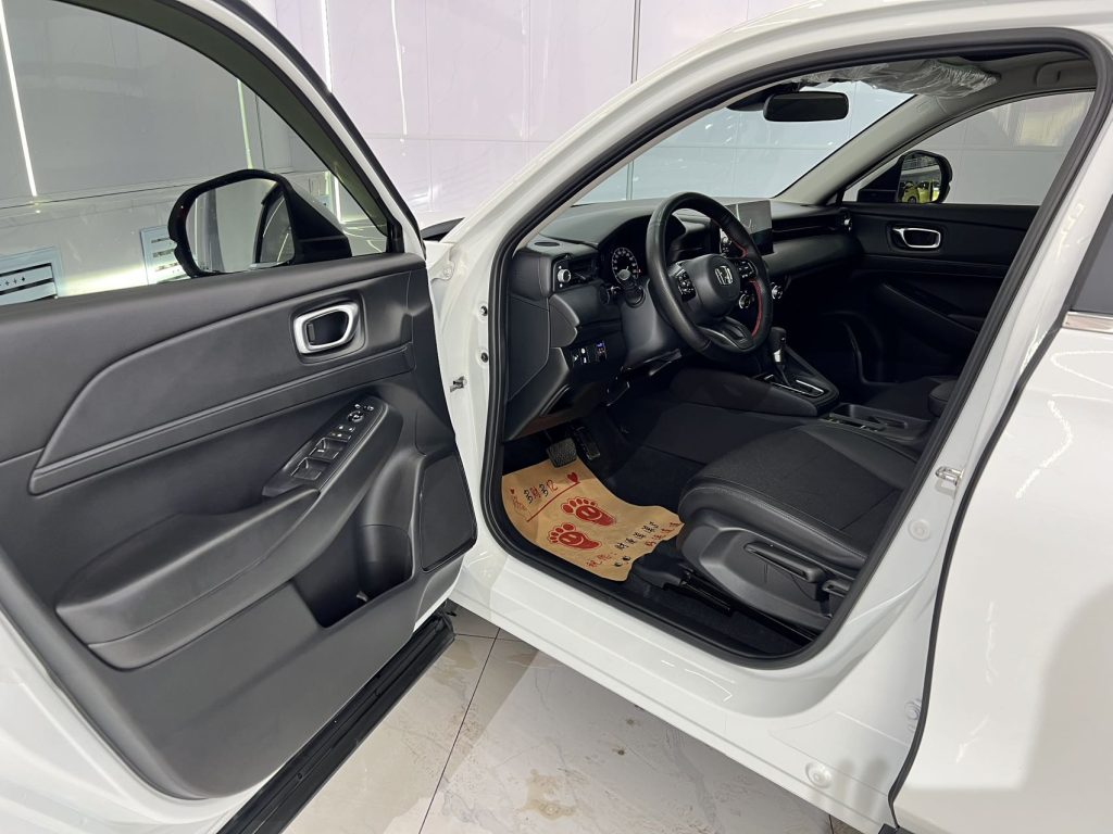 Honda Vezel 2023 1.5L CVT Technology Edition - Huishida Trading