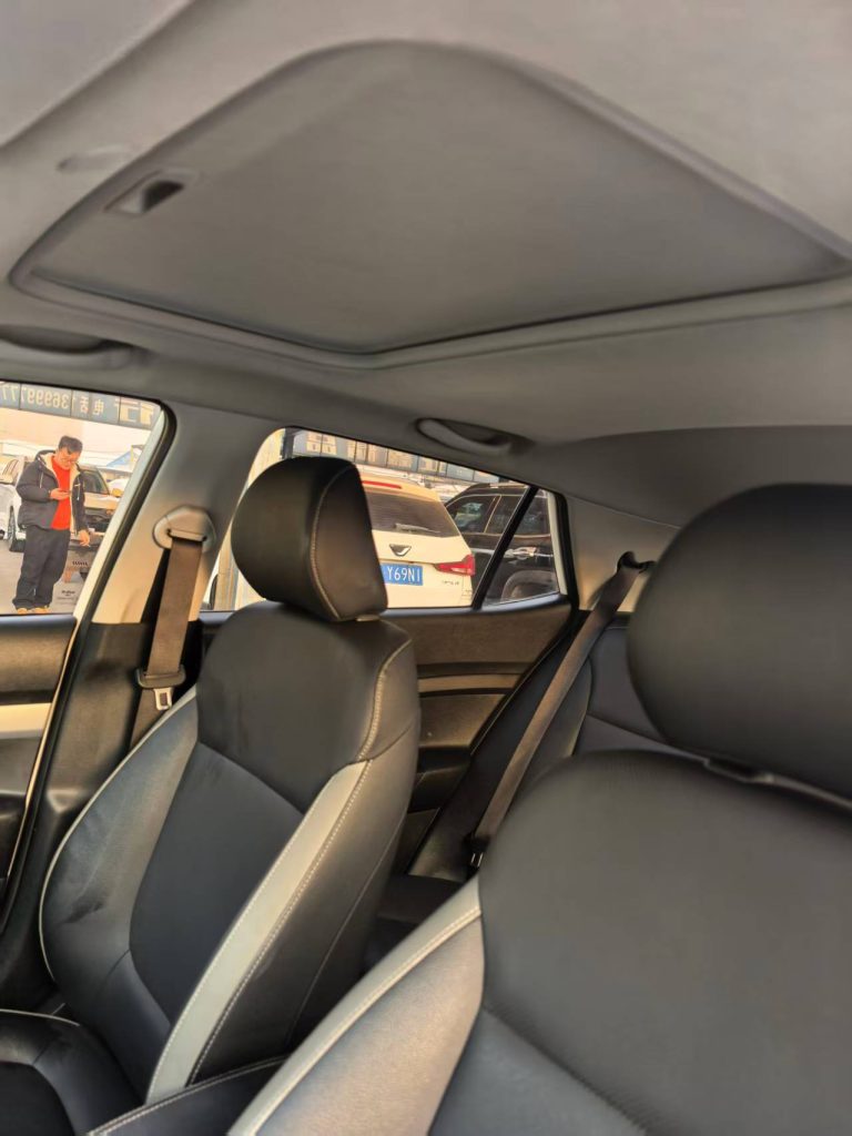 Kia KX3 2021 1,4 л CVT Sunroof Edition - Huishida Trading