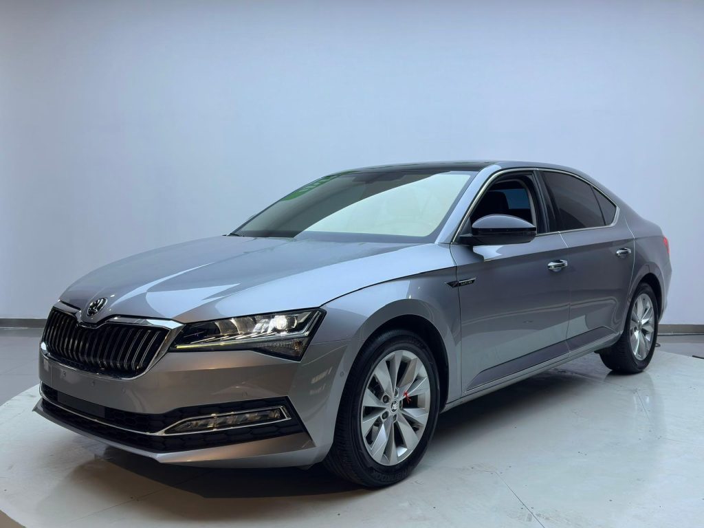 Škoda Superb 2021 TSI280 DSG Comfort Edition - Huishida Trading